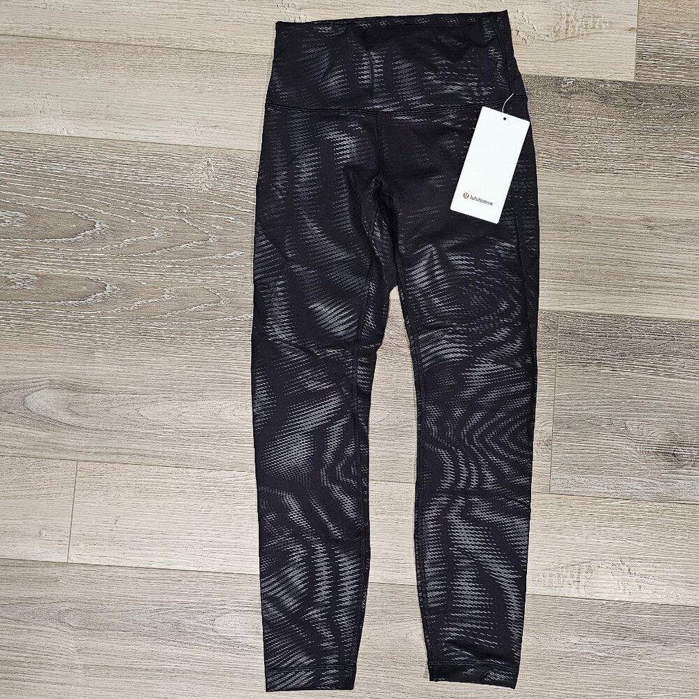 NWT Lululemon Wunder Train Foil 25"